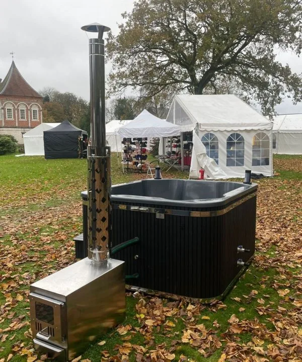 Vildmarksbad udvendig ovn firkantet 170cm x 200cm