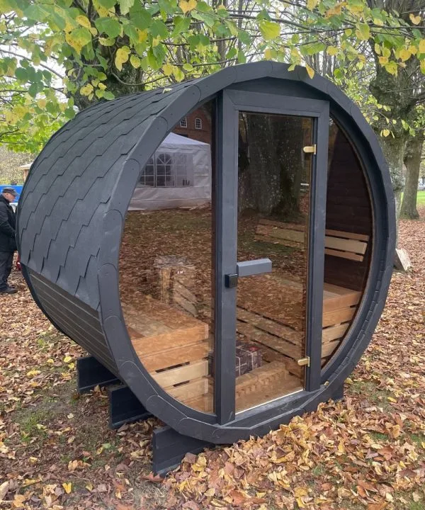 Design selv – Udendørs tønde sauna