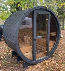 Design selv – Udendørs tønde sauna