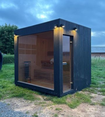 Stilren og minimalistisk kube-sauna