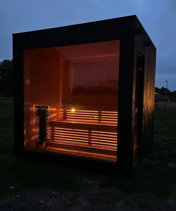 Design selv – Udendørs sauna sort cube - Image 11